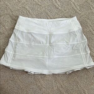 White Lululemon Pace rival skirt.